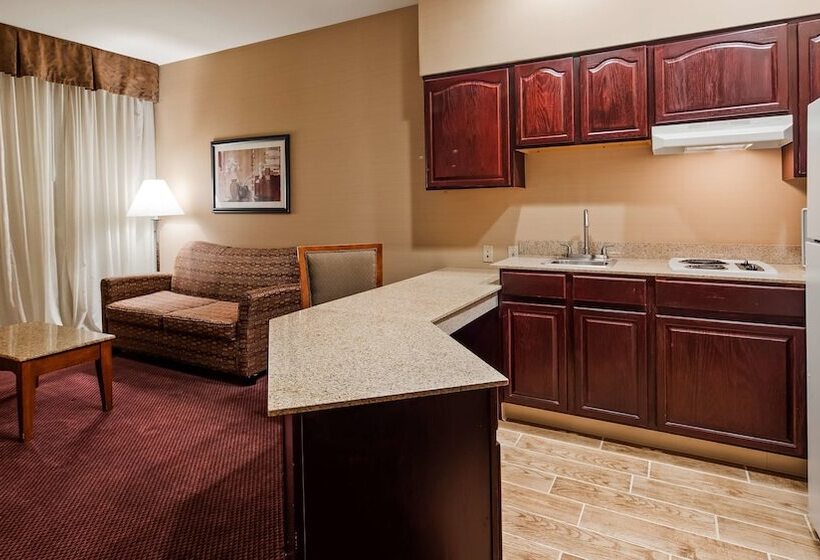 身障者適用スイートルーム, Best Western Plus Hannaford Inn & Suites