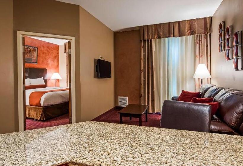 Люкс Кровать Кинг, Best Western Plus Hannaford Inn & Suites