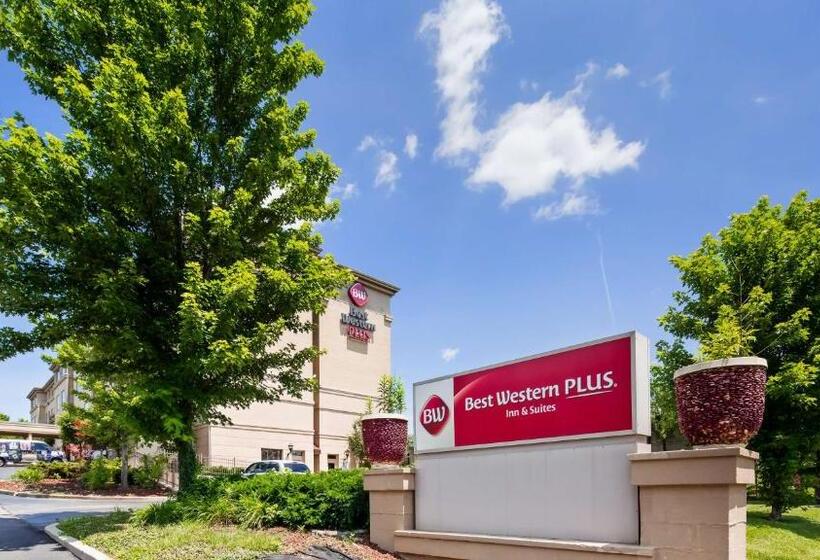 キングサイズベッドのスイートルーム, Best Western Plus Hannaford Inn & Suites