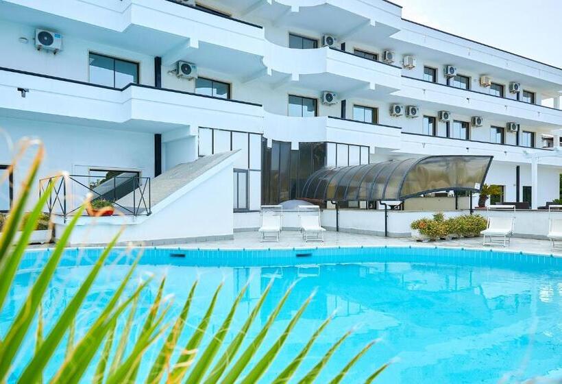 Номер Стандарт Трехместный, Club Clorinda Nuova Gestione 2024