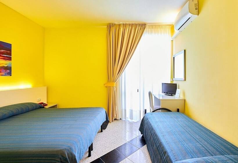 Номер Стандарт Трехместный, Club Clorinda Nuova Gestione 2024