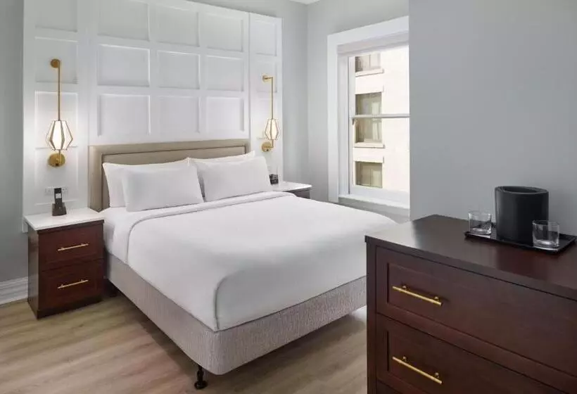 اتاق استاندارد, Courtyard By Marriott New Orleans French Quarter/iberville