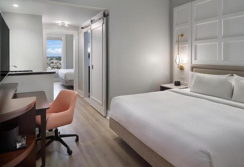 سوییت, Courtyard By Marriott New Orleans French Quarter/iberville