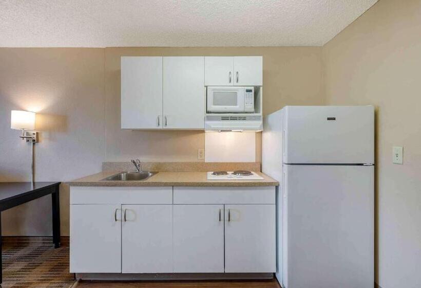 إستوديو ديلوكس, Extended Stay America Suites  Piscataway  Rutgers University