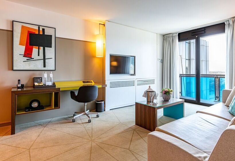 דירת חדר דלוקס, Fraser Suites Paris La Défense