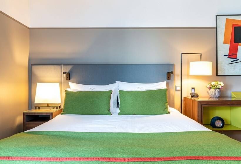 إستوديو ديلوكس, Fraser Suites Paris La Défense