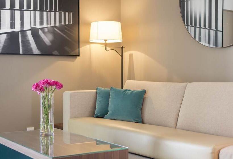 דירת דלוקס 2 חדרי שינה, Fraser Suites Paris La Défense