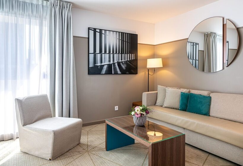 شقة ديلوكس غرفتين نوم, Fraser Suites Paris La Défense