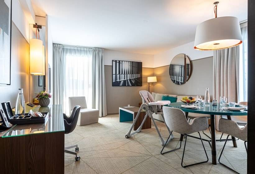 דירת דלוקס 2 חדרי שינה, Fraser Suites Paris La Défense