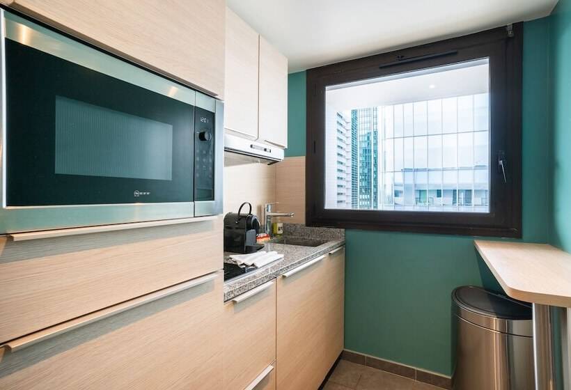 Апартаменты Deluxe 2 Спальни, Fraser Suites Paris La Défense