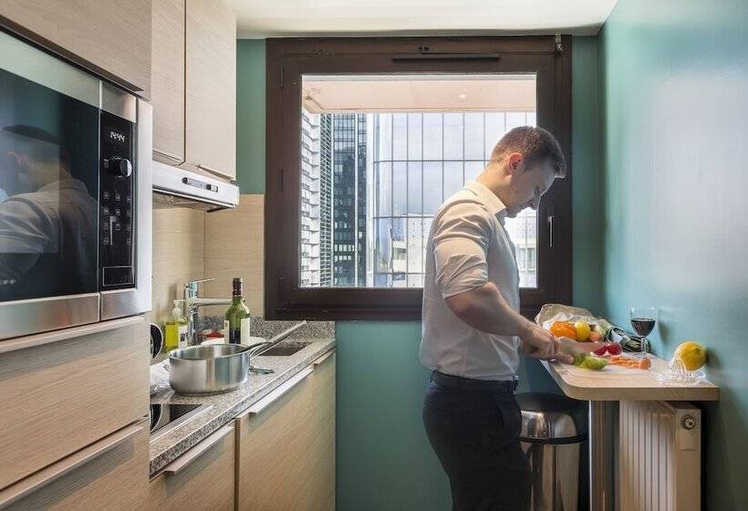 شقة ديلوكس غرفتين نوم, Fraser Suites Paris La Défense