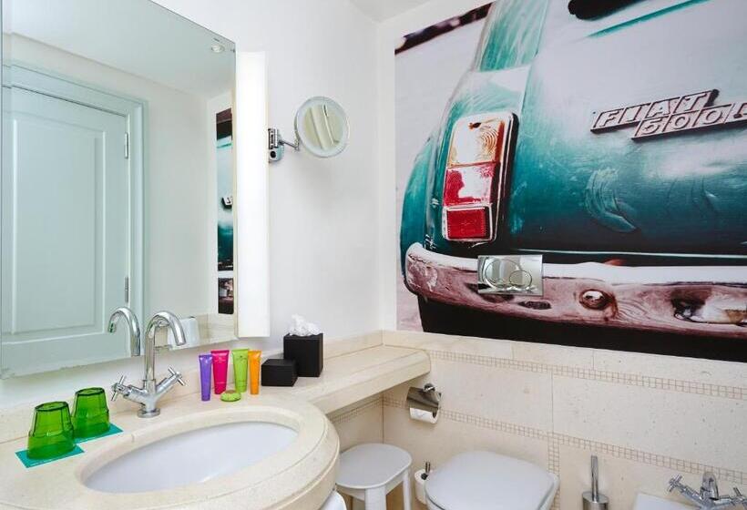 Camera Premium con Balcone, Indigo Rome   St. George, An Ihg