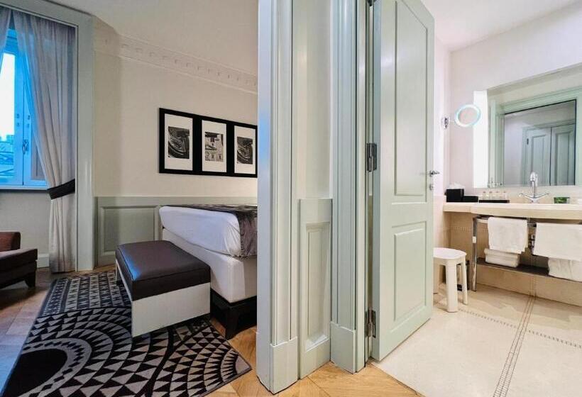 Suite Junior Letto King, Indigo Rome   St. George, An Ihg