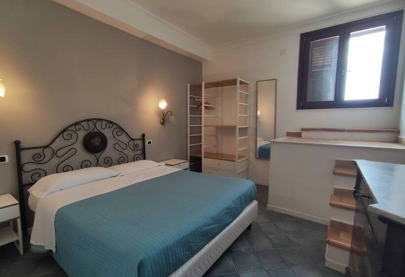 Апартаменты 2 Спальни, La Rosa Sul Mare