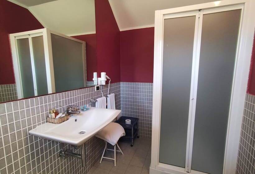 דירת חדר, La Rosa Sul Mare