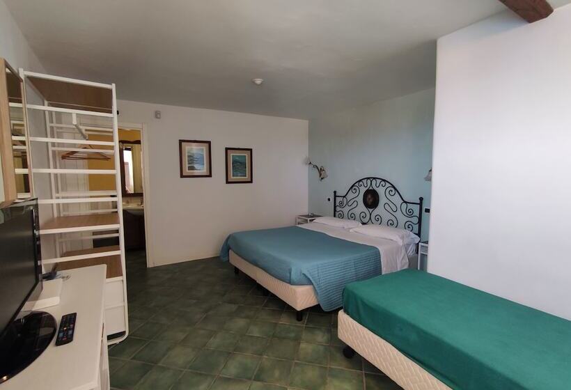 דירת חדר, La Rosa Sul Mare