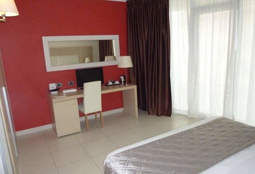 غرفة قياسية, Mediterraneo Palace