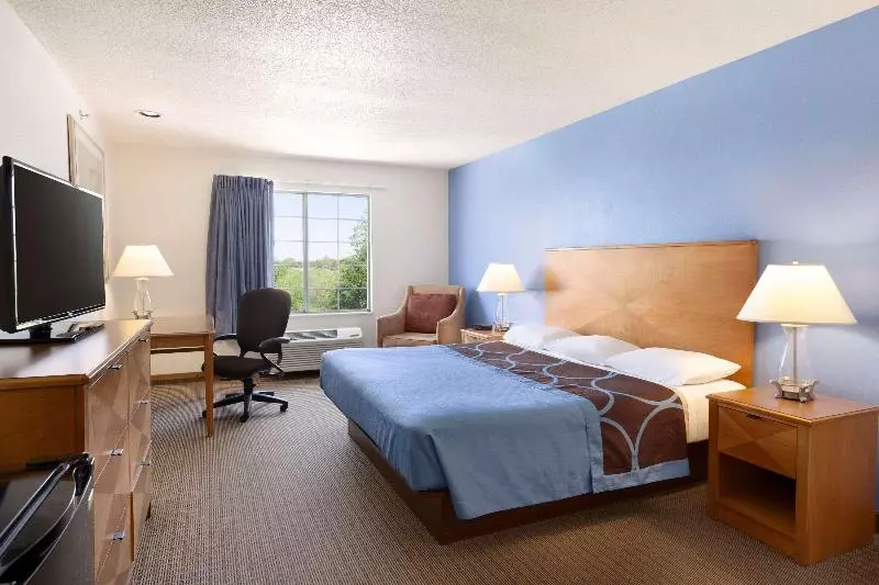 キングサイズベッドのスタンダードルーム, Super 8 By Wyndham Garland Rowlett East Dallas Area