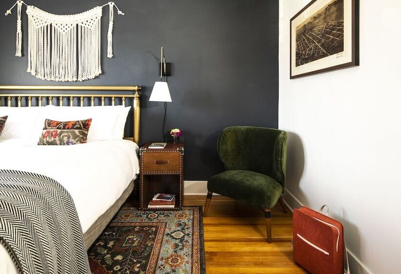 标准间, The Armstrong