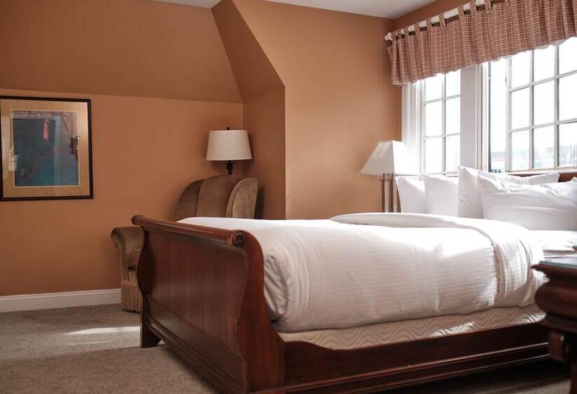 Номер Deluxe, The Inn On Ferry Street
