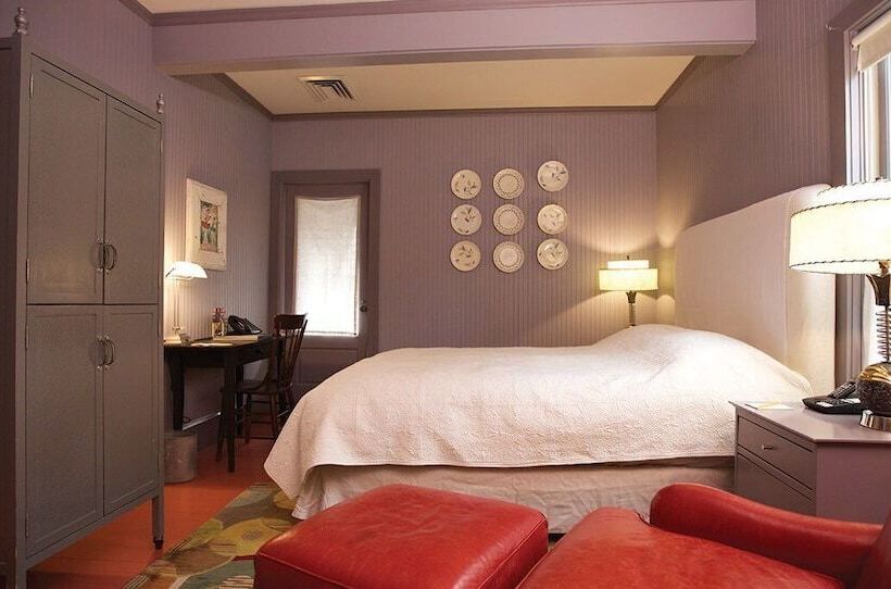 سوییت, The Porches Inn At Mass Moca