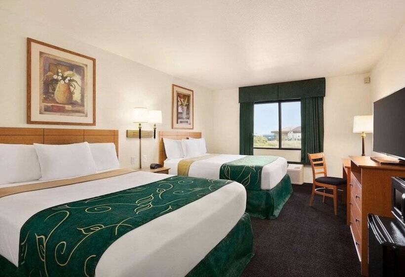 غرفه قياسيه سريرين مزدوجين, Travelodge By Wyndham Pecos