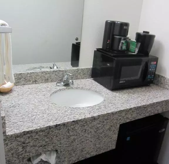 Standard-huone King-vuode, Travelodge By Wyndham Pecos