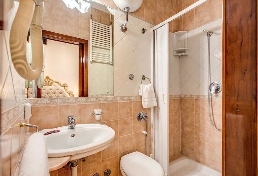 חדר סטנדרט, Virginia