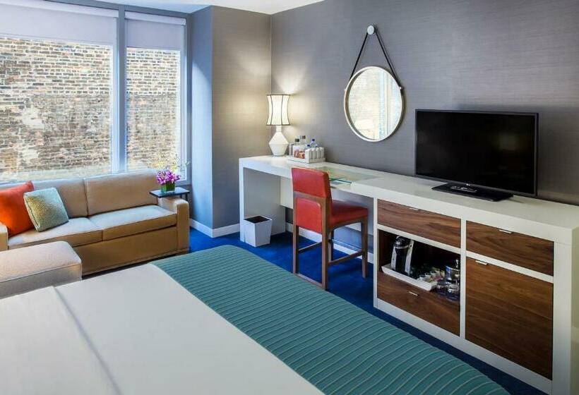 도시전망 디럭스룸 킹침대, Kinzie