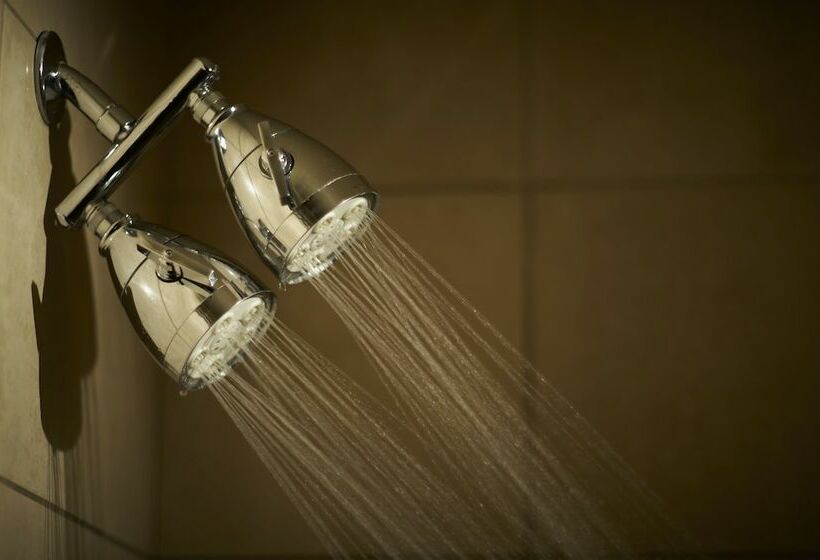 디럭스 룸 도시 전망, Kinzie