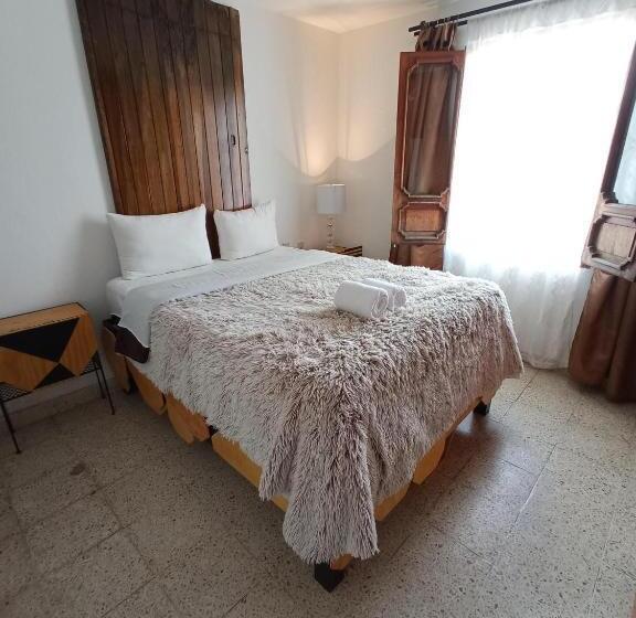 Habitación Estándar, Kaza Muta