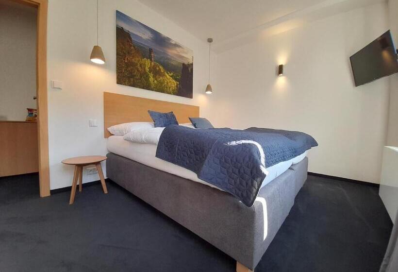 バルコニー付スタンダード４ベッドルーム, Pension Jitřenka Hřensko