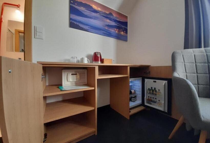 キングサイズベッドのスーペリアルーム, Pension Jitřenka Hřensko