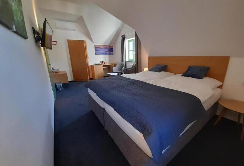 キングサイズベッドのスーペリアルーム, Pension Jitřenka Hřensko