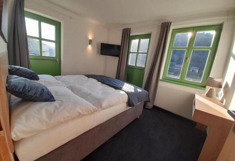 スタンダード４人部屋, Pension Jitřenka Hřensko