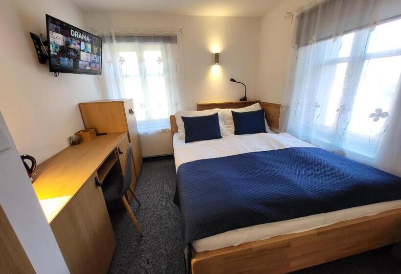 ベーシックルーム, Pension Jitřenka Hřensko