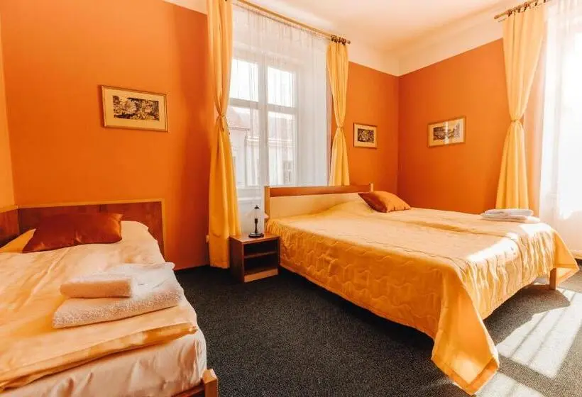 スタンダードルーム, U Valdické Brány