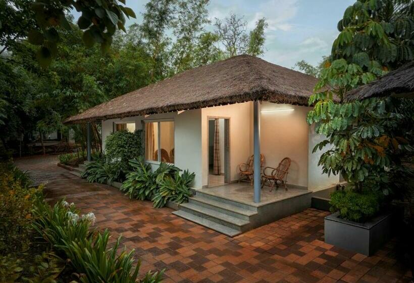 חדר משפחתי, Whistling Woodzs Resort