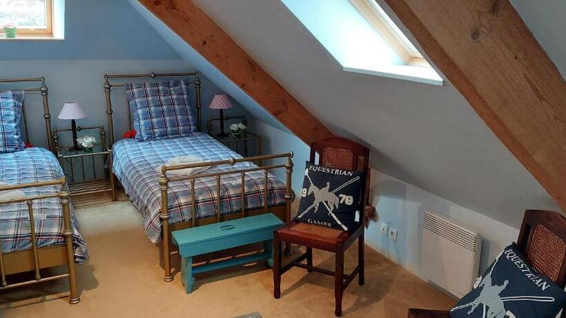 סוויטה דלוקס, Manoir De Turqueville Les Quatre Etoiles