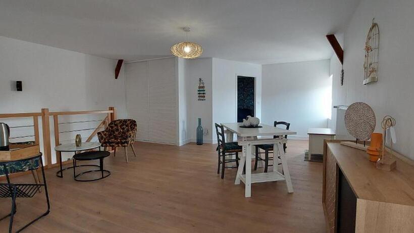 חדר סטנדרט נוף לגינה, Manoir De Turqueville Les Quatre Etoiles