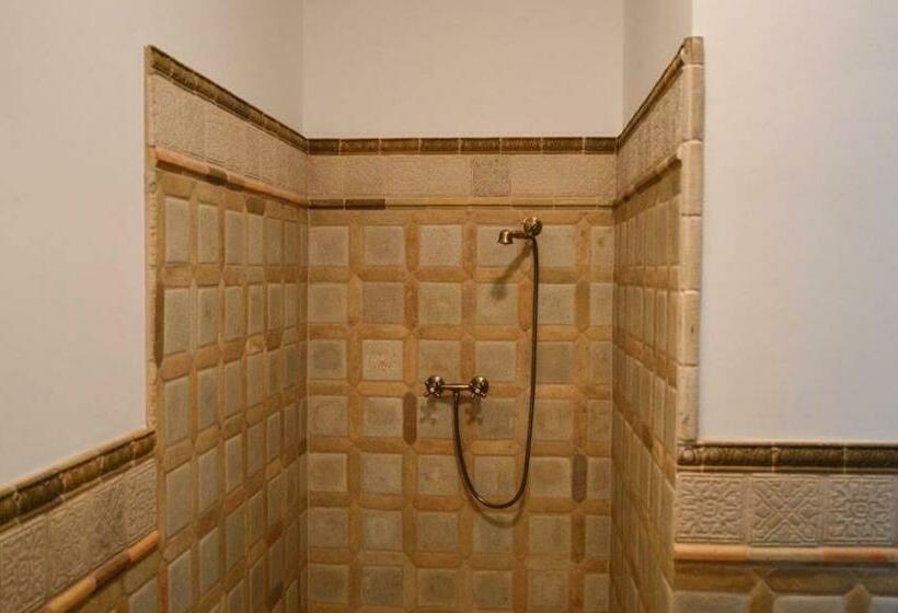 חדר סטנדרט, Somhegyi öreg Hársfák Major Vendégház