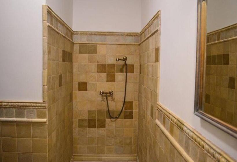 חדר סטנדרט, Somhegyi öreg Hársfák Major Vendégház