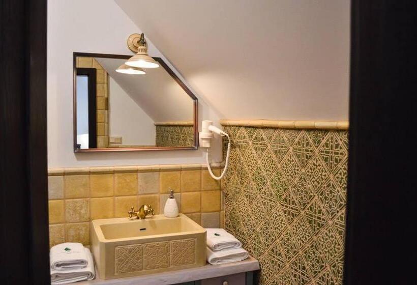 חדר דלוקס, Somhegyi öreg Hársfák Major Vendégház