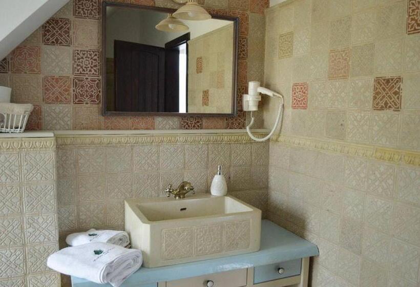 סוויטת ג'וניור, Somhegyi öreg Hársfák Major Vendégház