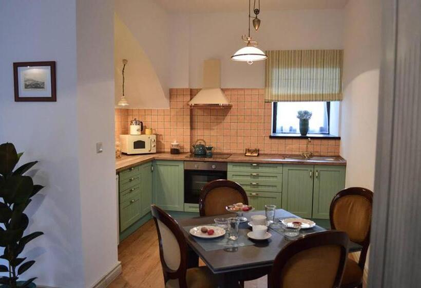 דירת חדר דלוקס, Somhegyi öreg Hársfák Major Vendégház