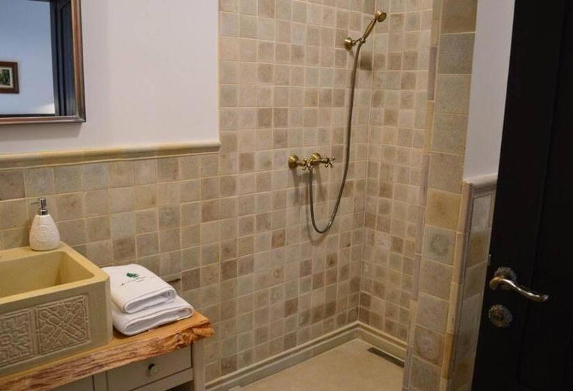 חדר סטנדרט, Somhegyi öreg Hársfák Major Vendégház