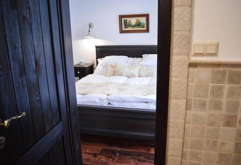 חדר סטנדרט, Somhegyi öreg Hársfák Major Vendégház