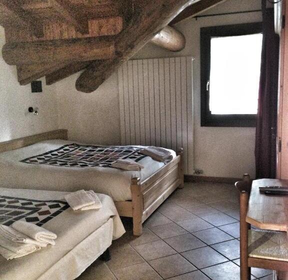 חדר משפחתי, Albergo Panoramico