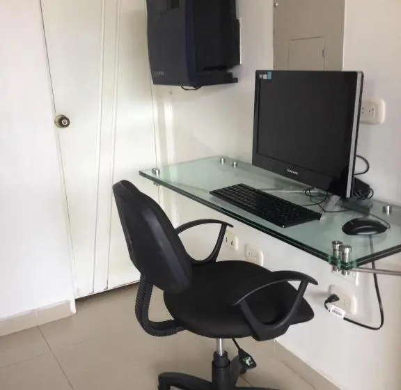 Chambre Standard, Vans Valledupar
