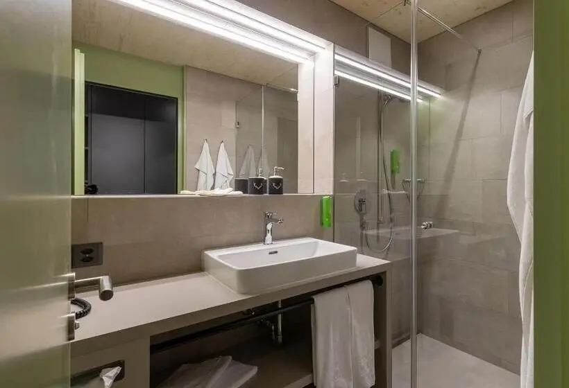 Standard-huone, Aves Hotel Savognin